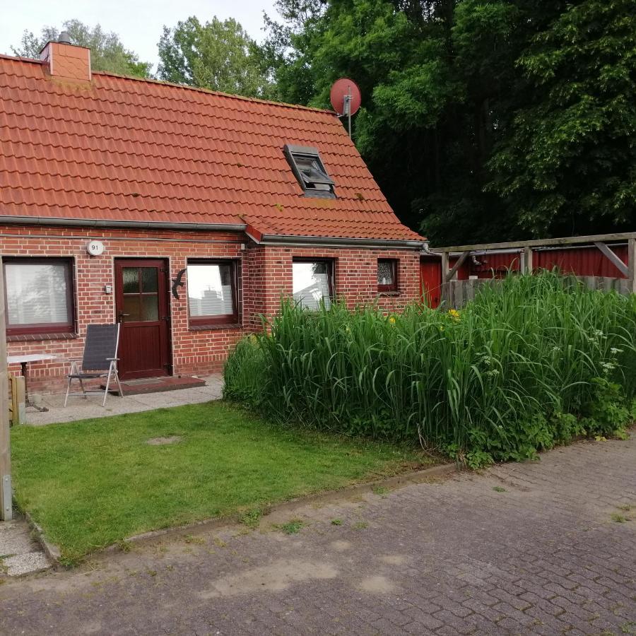 Windstaerke 9.1 Apartment Busum Exterior photo